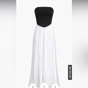 NWT Two Tone Pleated Dress